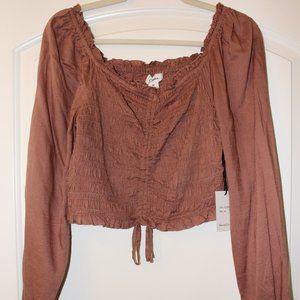 Japna Cinch Front Crop Top